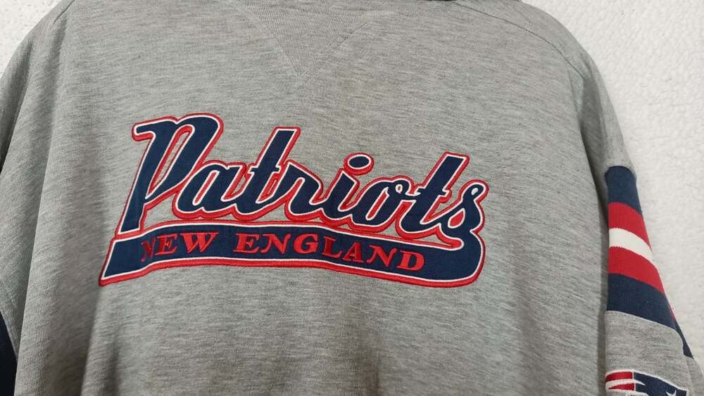 New England Patriots Hoodie Sweatshirt Gray Pullover XL With Pockets Football - Picture 7 of 10